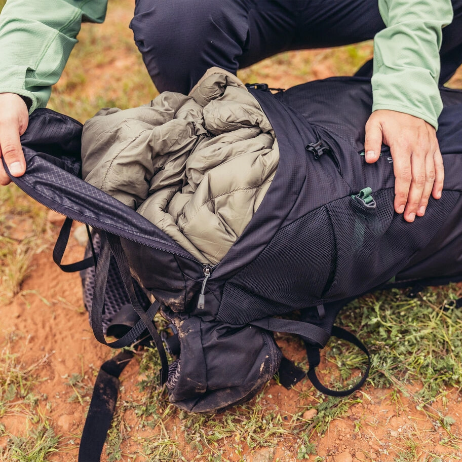 Men's Stout 70 Backpack