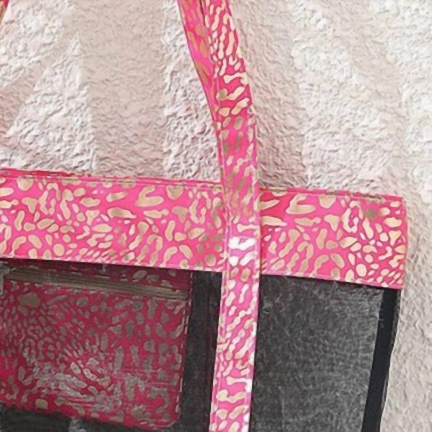 Metallic Animal Print Mesh Beach Vacation Tote In Hot Pink