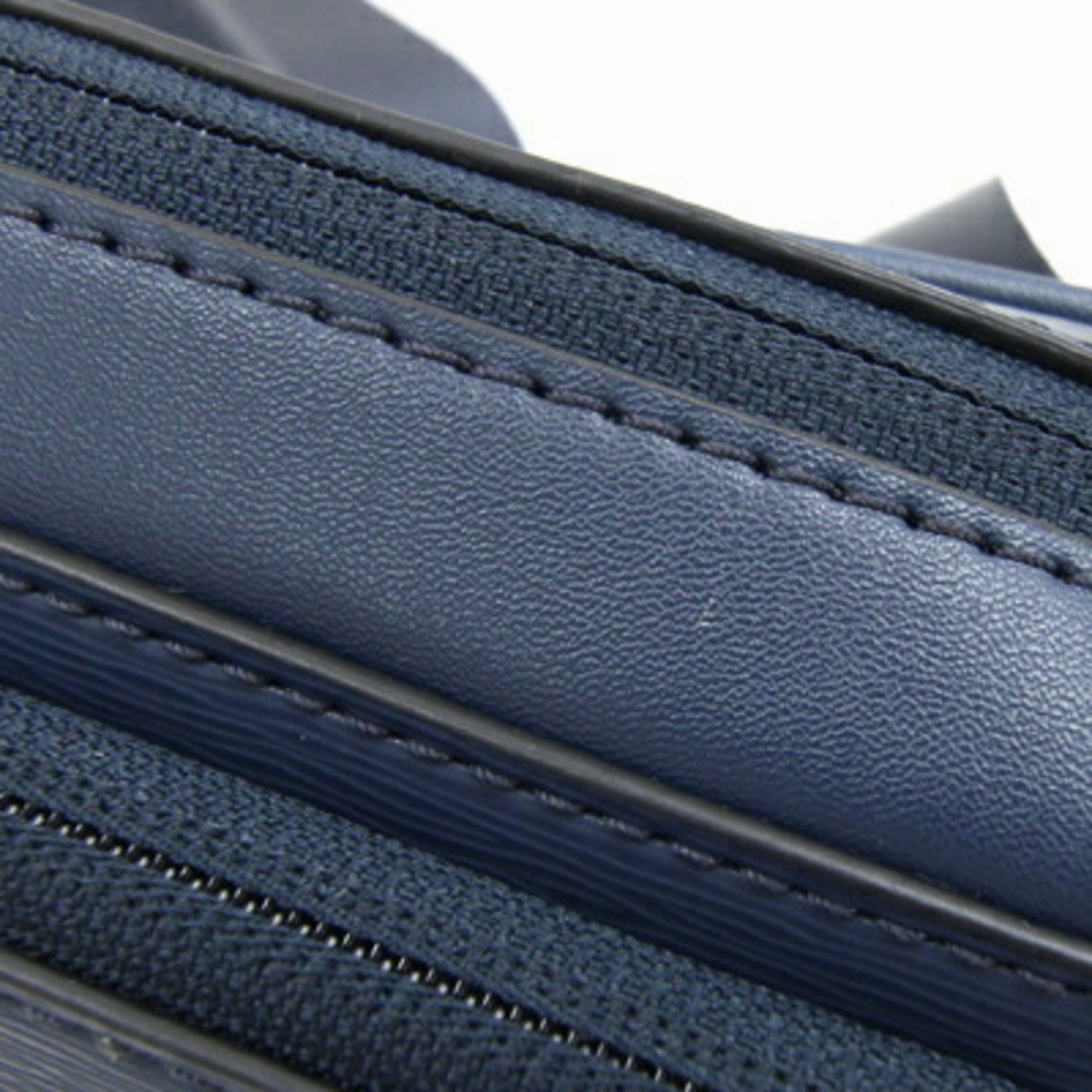 Michael Kors  Leather Fanny Pack Sling Bag (Pre-Owned)