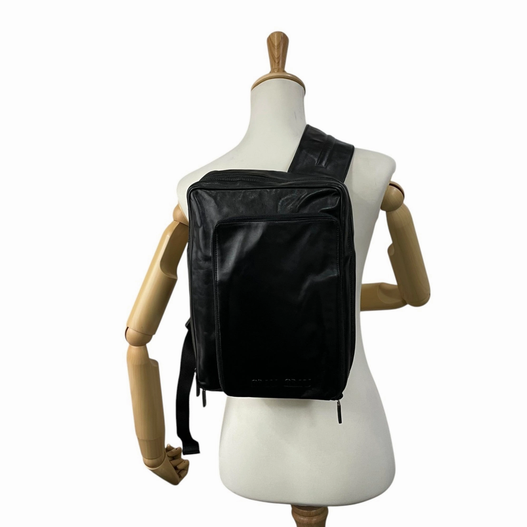 Miu Miu Leather Shoulder Bag Sling Bag (Pre-Owned)