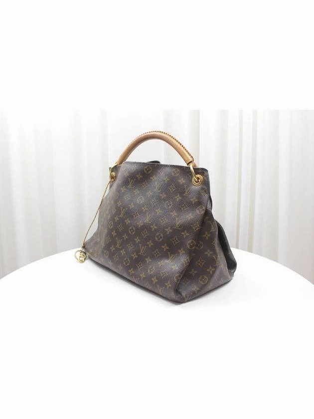Monogram Atchi MM Shoulder Bag M40249