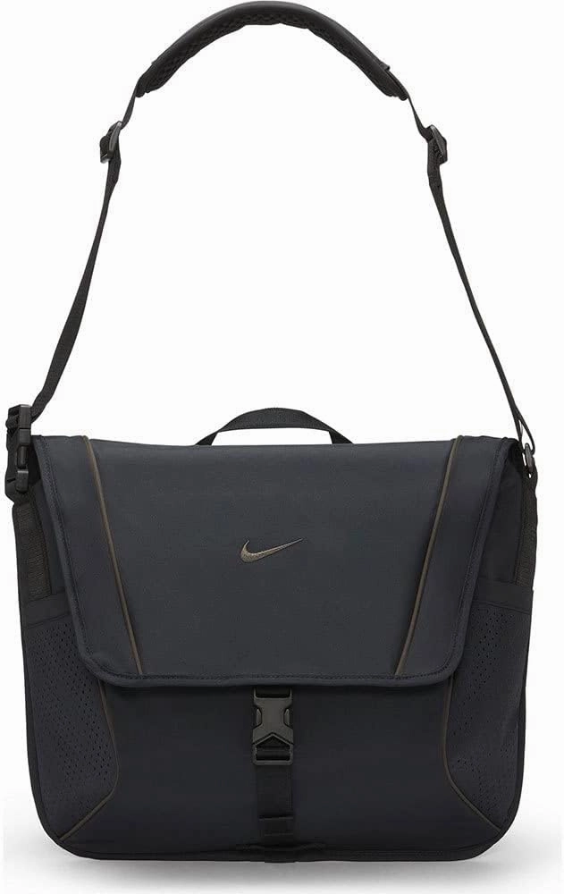 Nike Sportswear Essentials Messenger Bag (15L)