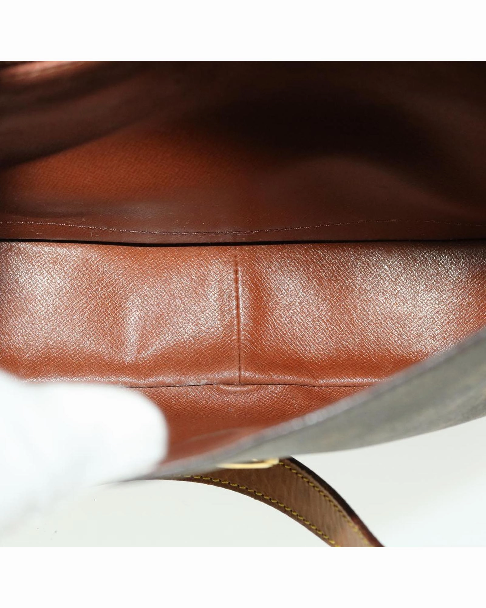 Noe Shoulder Bag Monogram Canvas