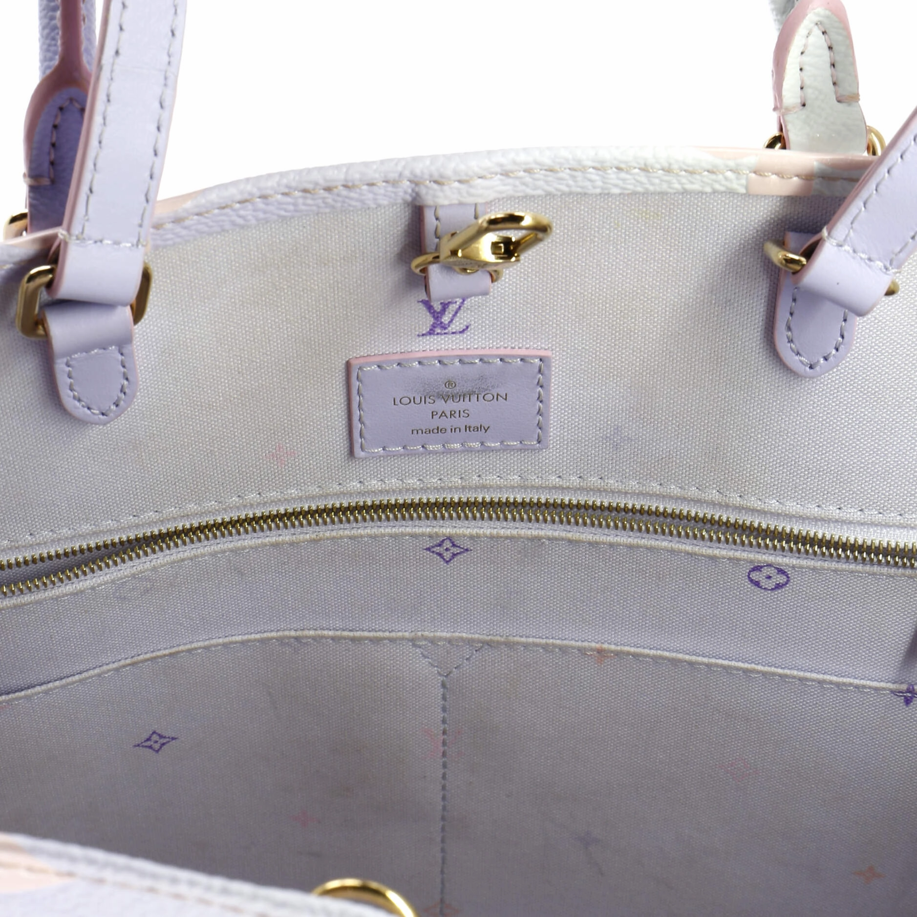 OnTheGo Tote Spring in the City Monogram Giant Canvas GM