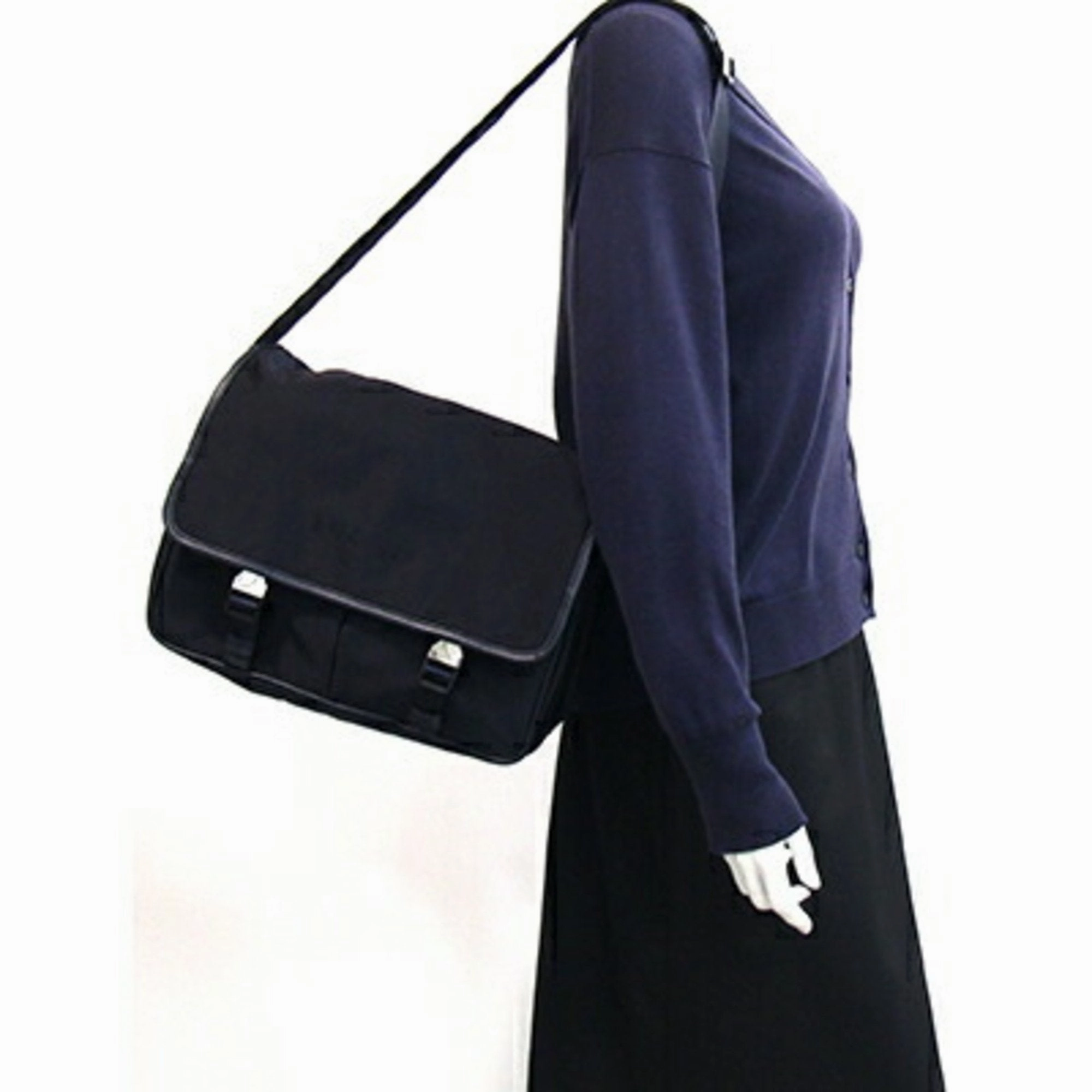 Prada Bleu Navy Nylon Leather Shoulder Bag Sling Bag (Pre-Owned)