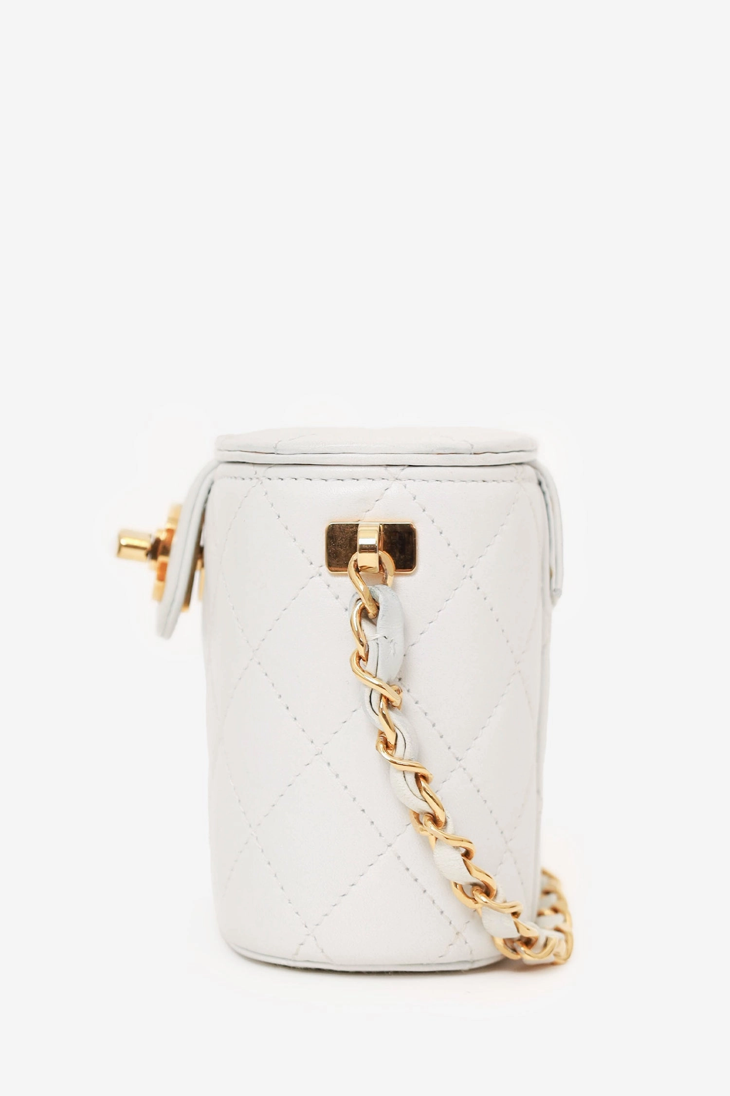 Pre-Loved Chanel Vintage 1991-94 White Quilted Lambskin Vanity Case