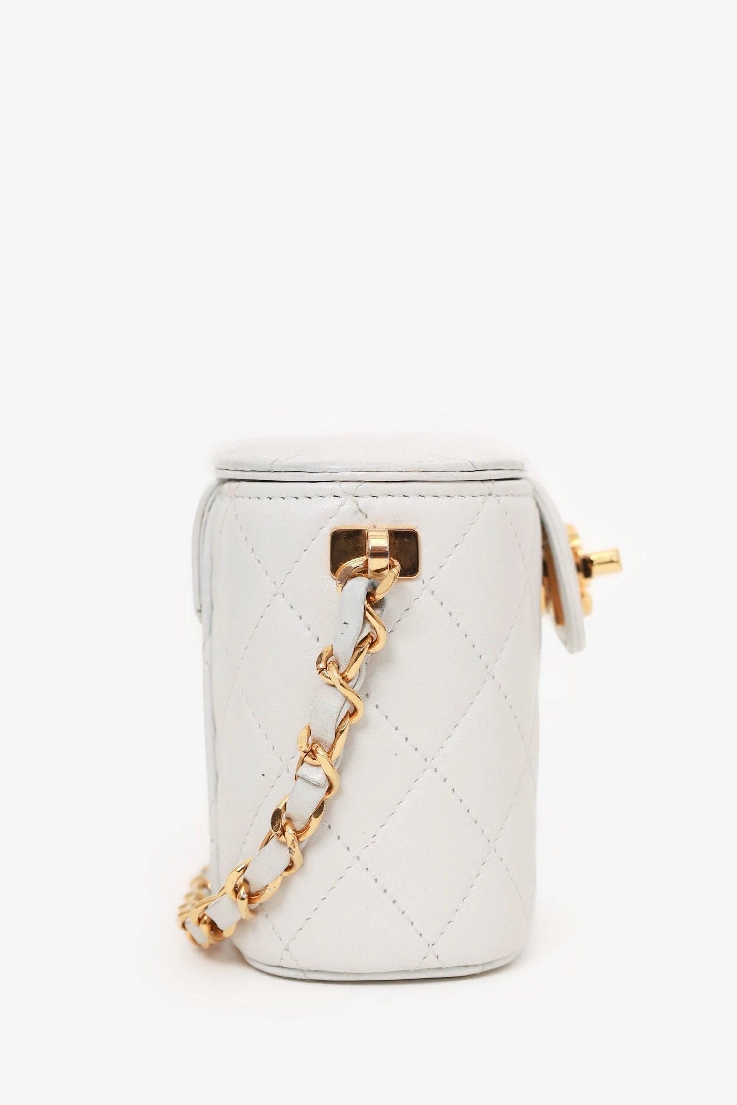 Pre-Loved Chanel Vintage 1991-94 White Quilted Lambskin Vanity Case