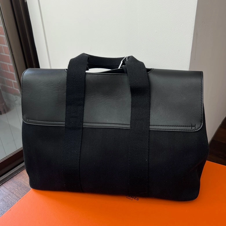 Preloved Hermes Canvas & Leather Handbag AG097 Black Shoulder Bag
