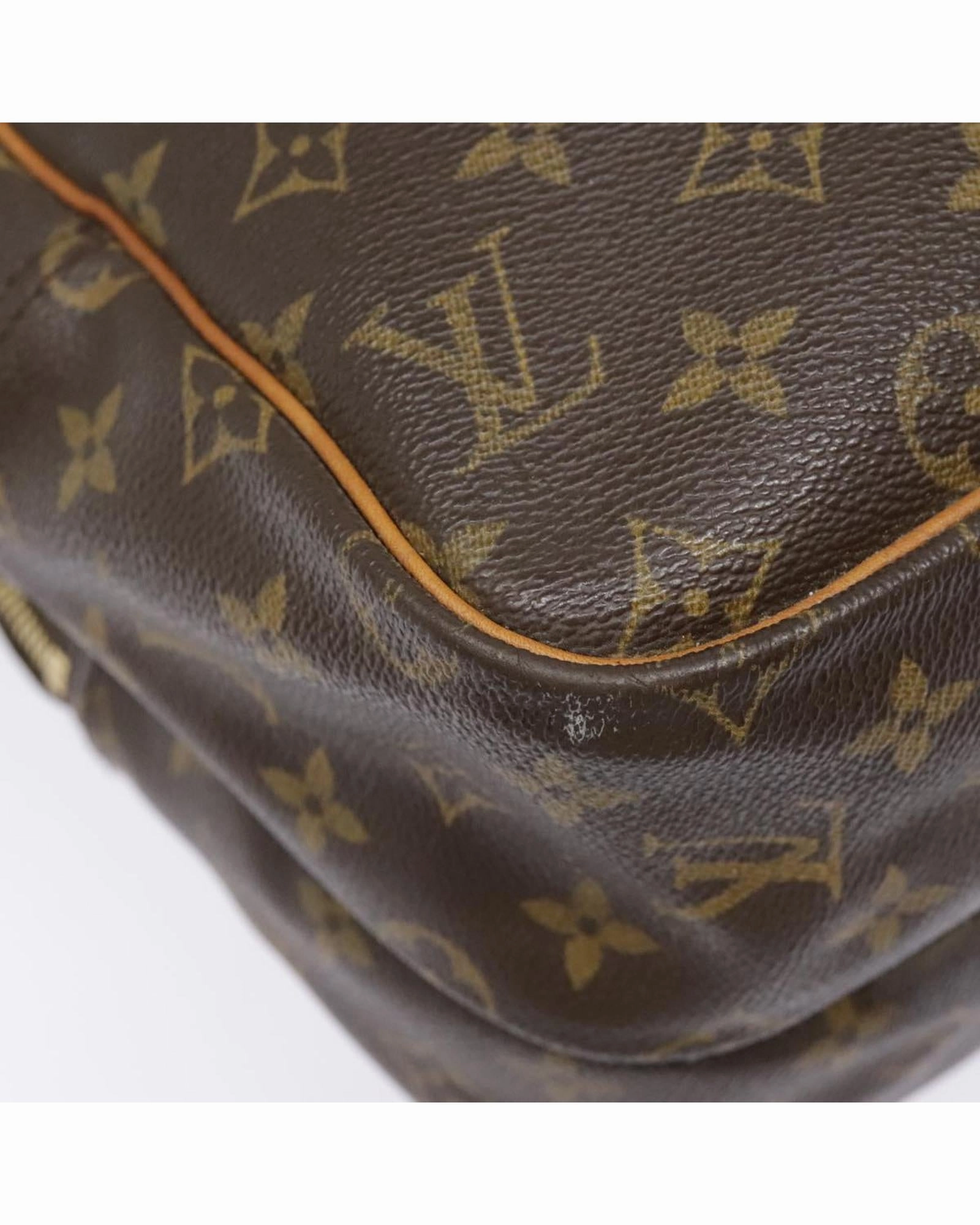 Reporter PM Monogram Canvas Shoulder Bag