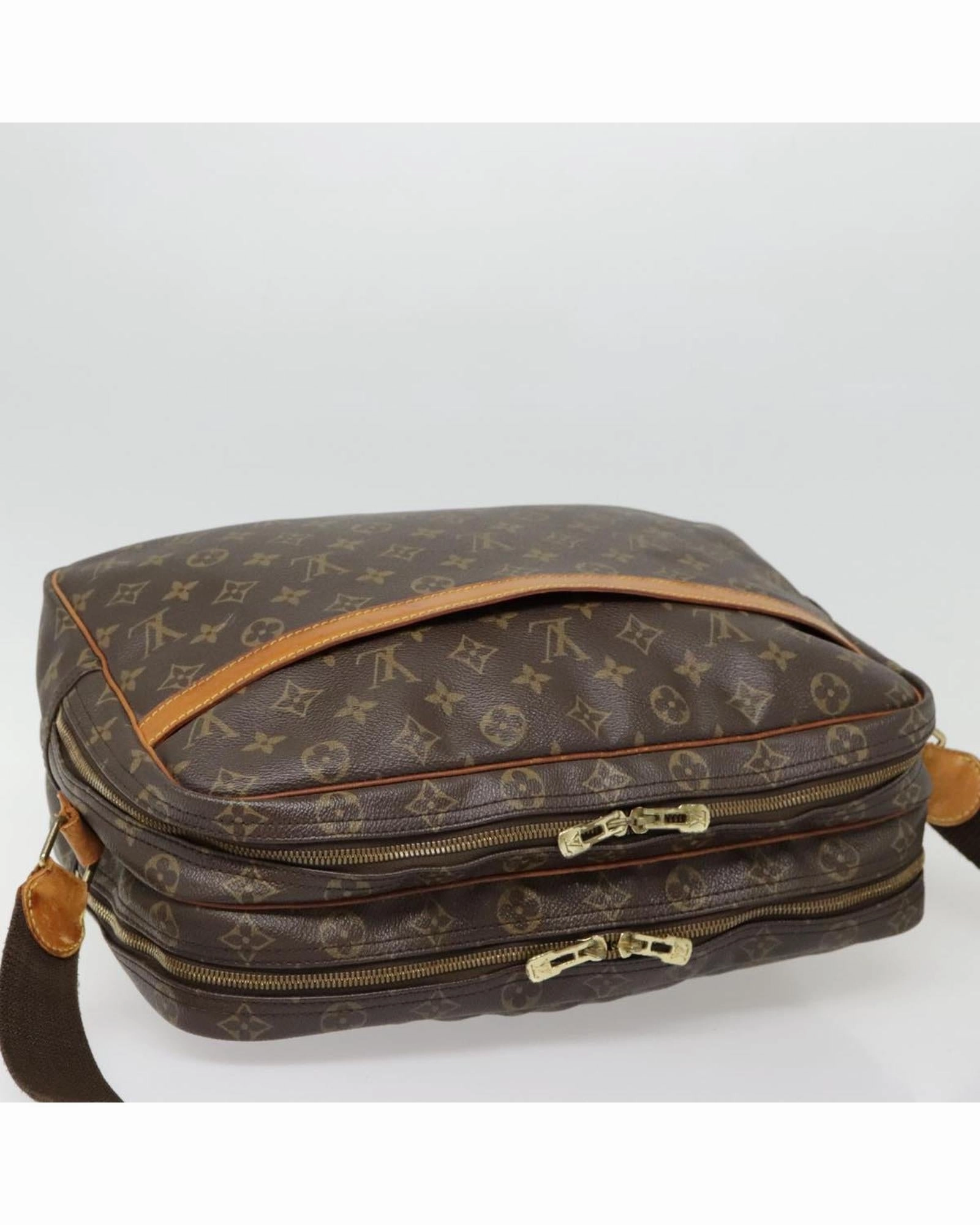 Reporter PM Monogram Canvas Shoulder Bag
