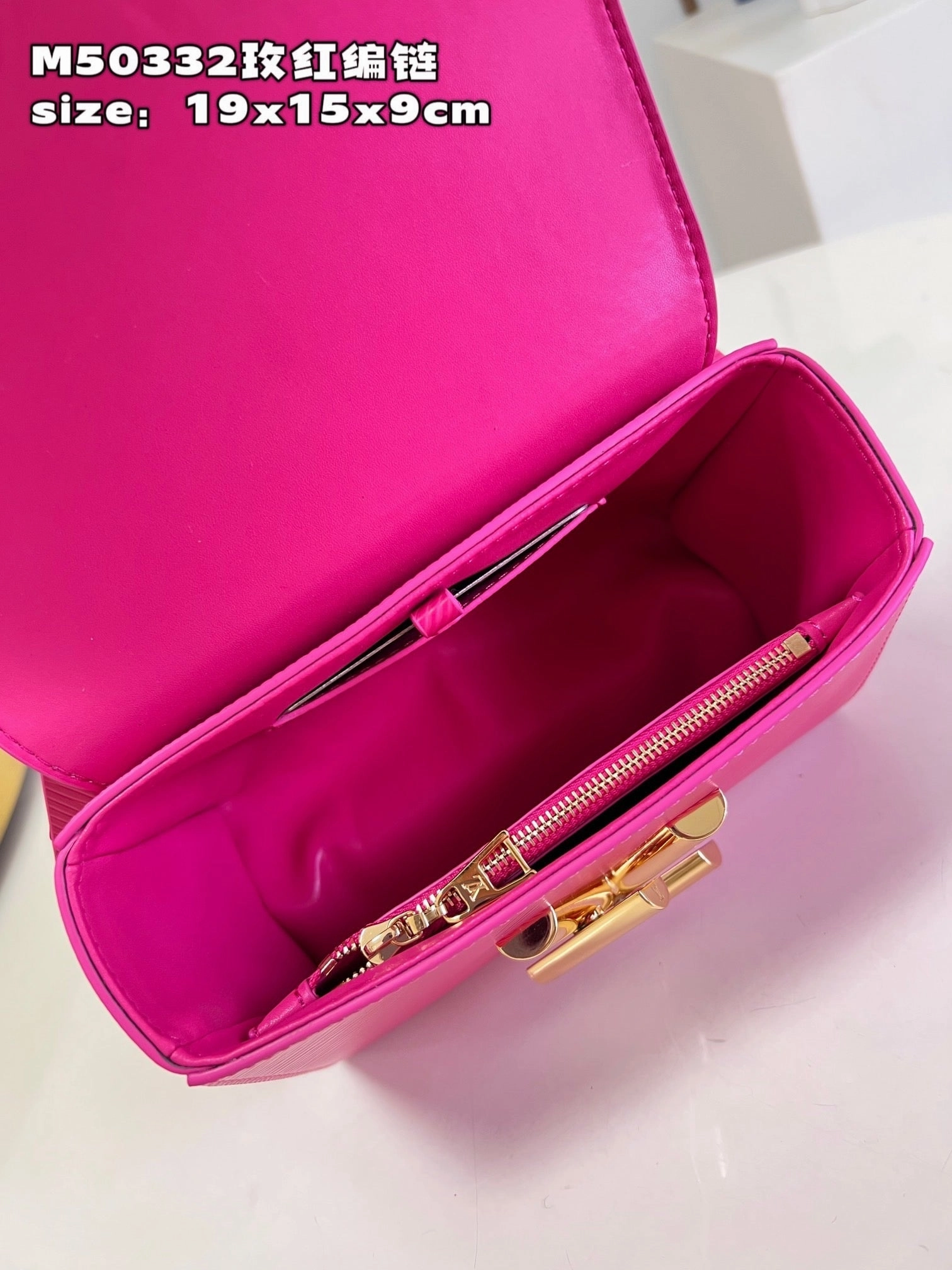 Rose Miami Twist PM Leather Shoulder Bag for Women