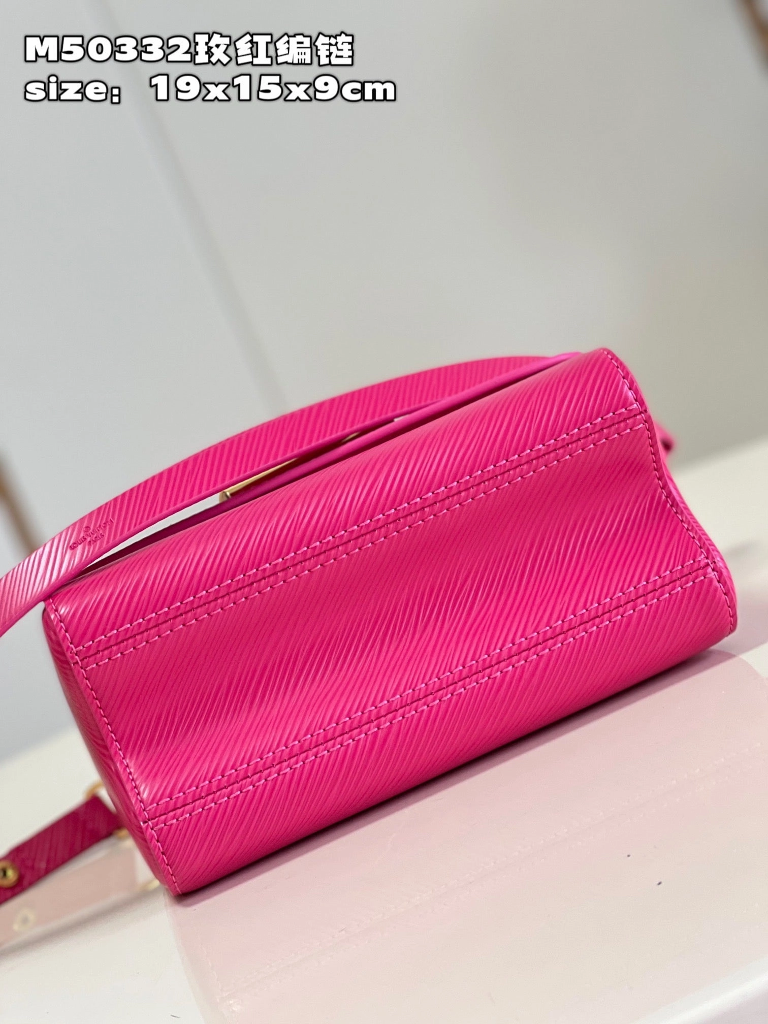Rose Miami Twist PM Leather Shoulder Bag for Women
