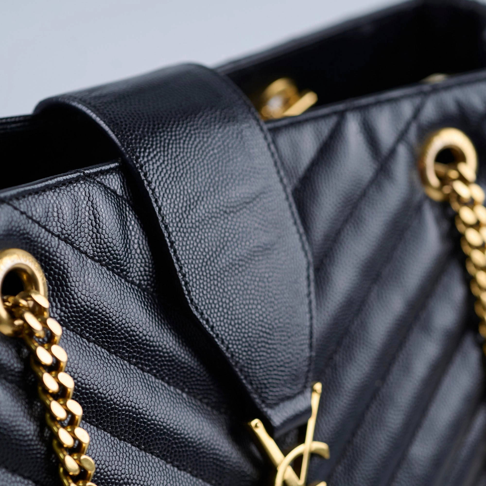 Saint Laurent Matelasse Tote Bag Black