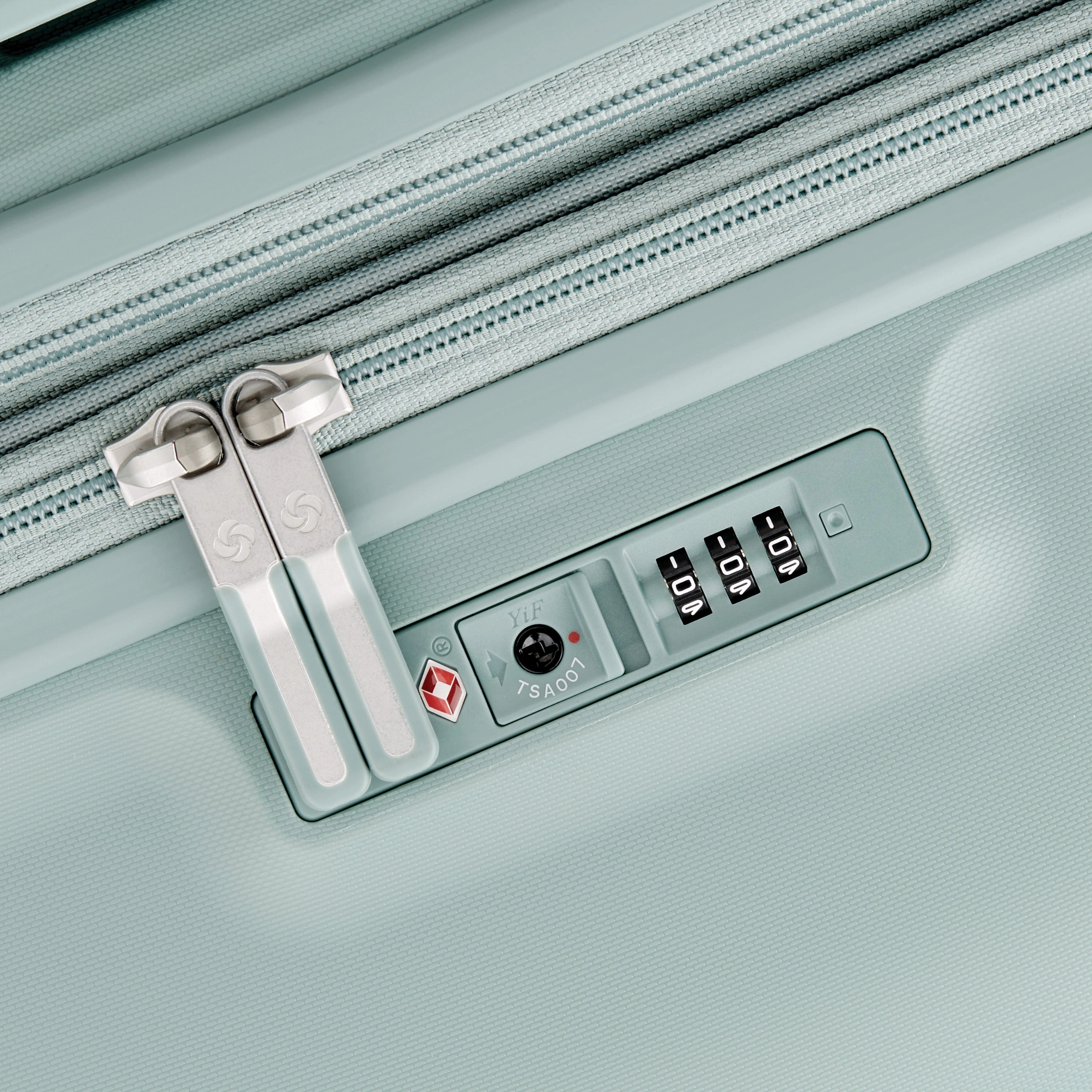 Samsonite Elevation Plus Medium Expandable Glider Luggage