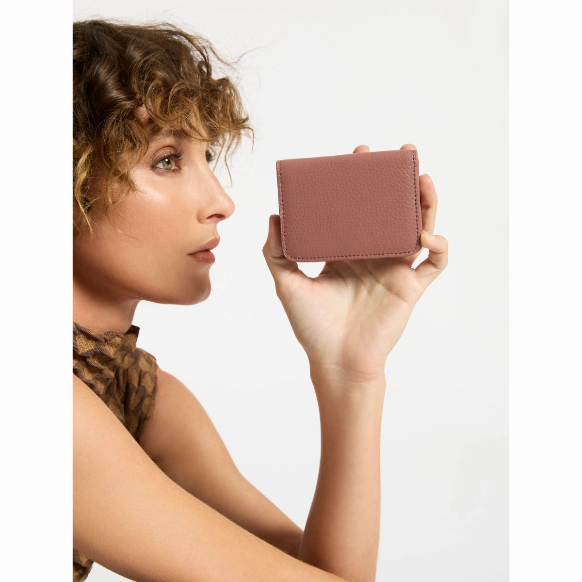 STATUS ANXIETY -  Miles Away Leather Card Holder Wallet