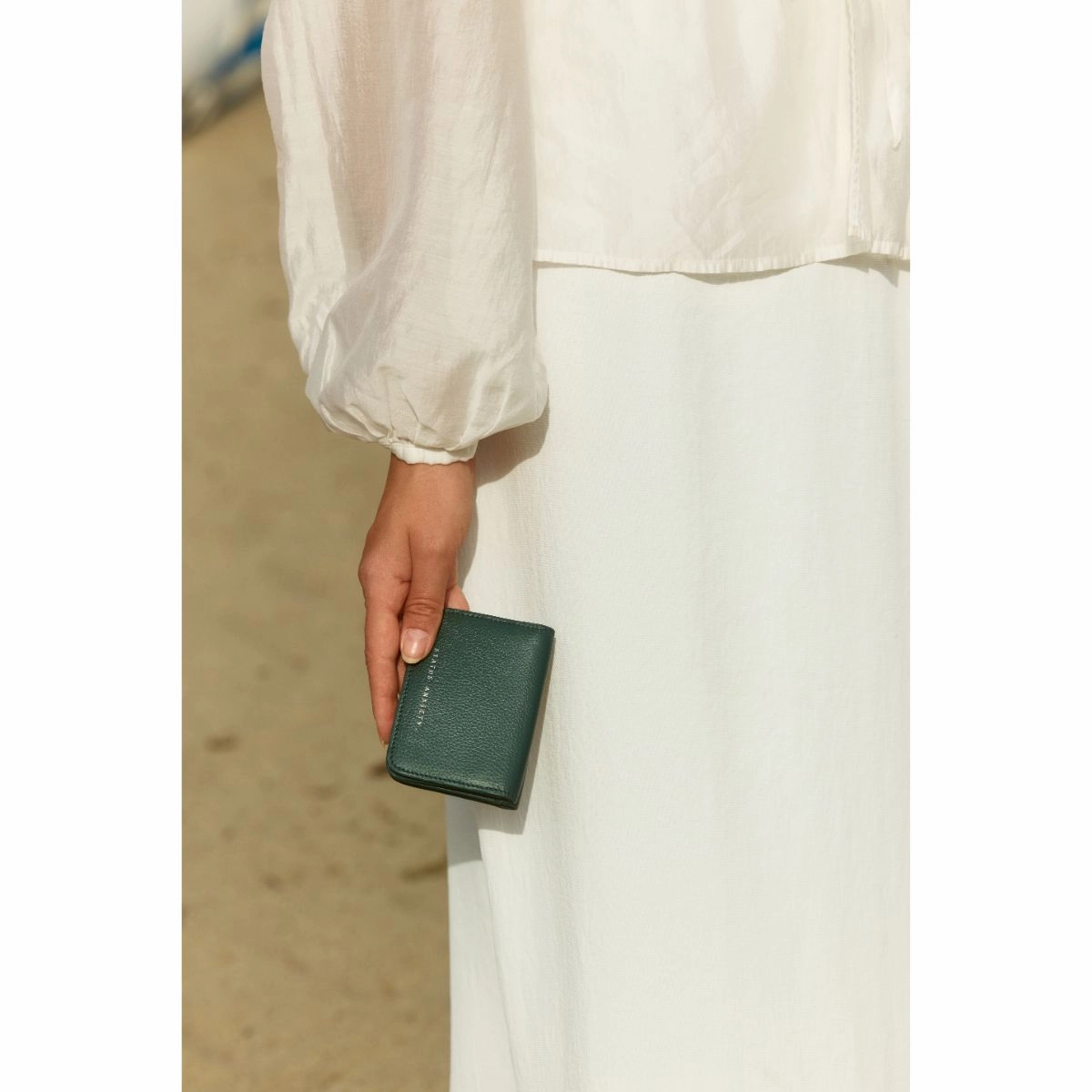 STATUS ANXIETY -  Miles Away Leather Card Holder Wallet