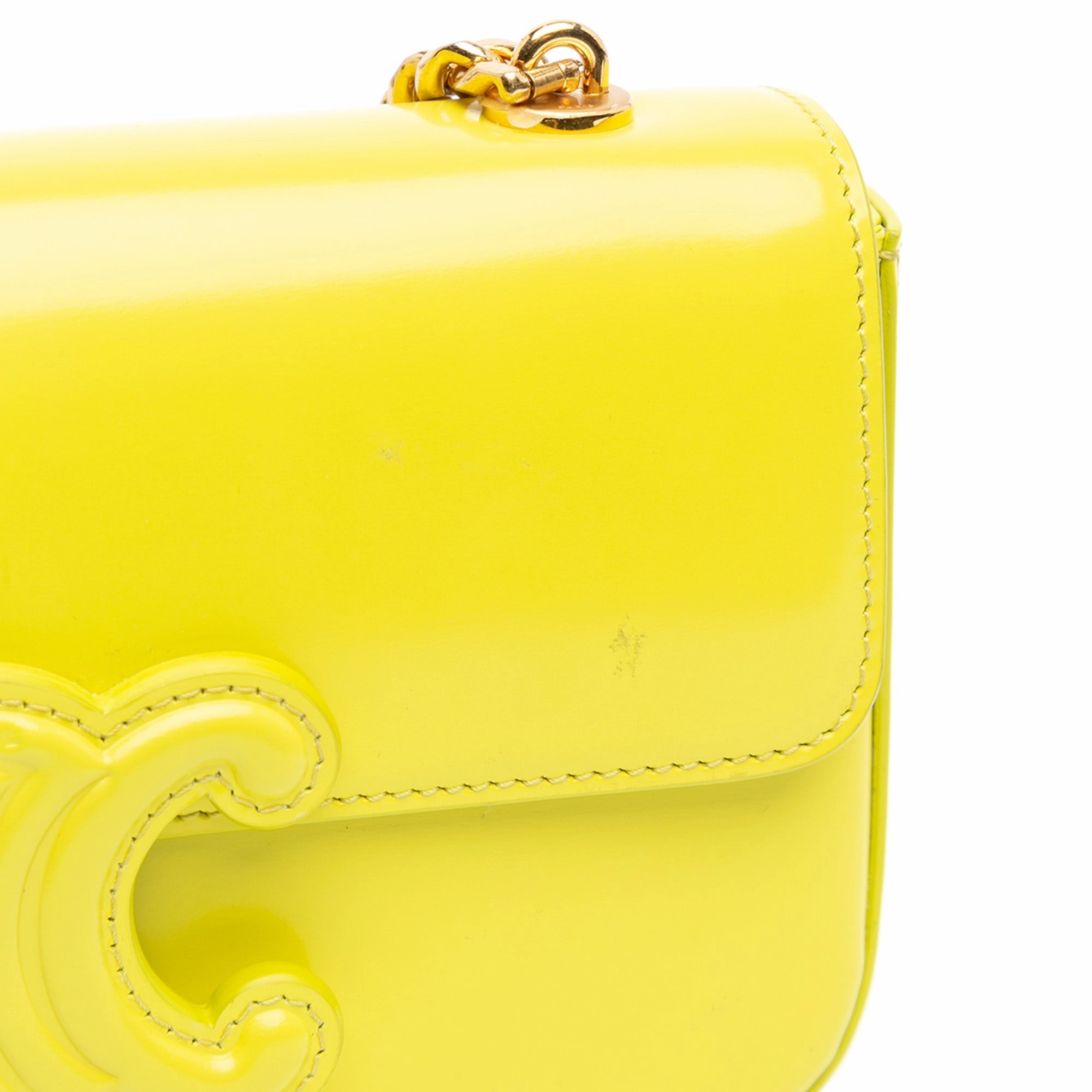 Triomphe Calfskin Cuir Chain Shoulder Bag