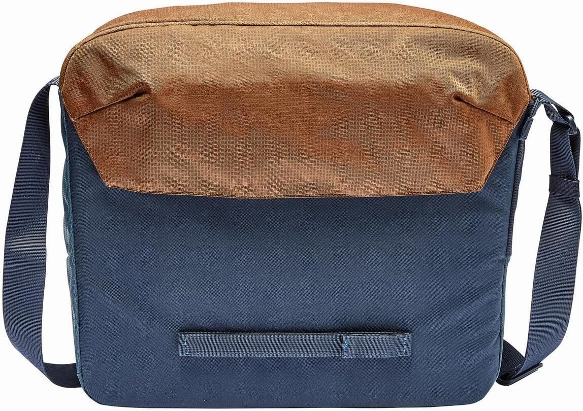 VAUDE Cycle Messenger M - Messengertasche Zum Radfahren mit 15 Liter Volumen - INKL. Regenhlle und Laptopfach