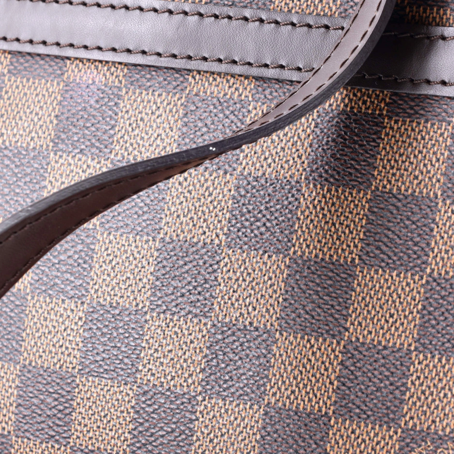 Venice Shoulder Bag Damier