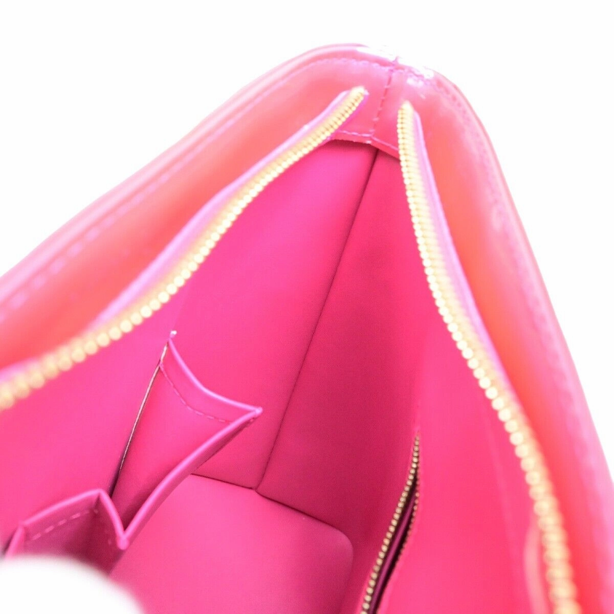 Vernis Pochette Pink Shoulder Bag
