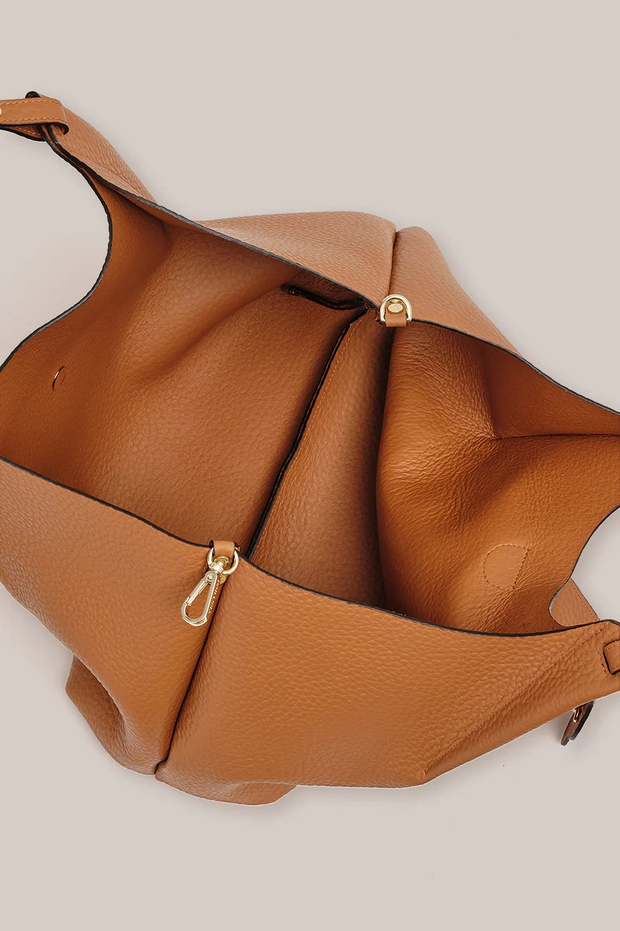 Vestirsi Grace Large East West Tote Tan