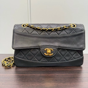 Vintage Chanel Lambskin Single Flap Bag NG13948 Black Shoulder Bag