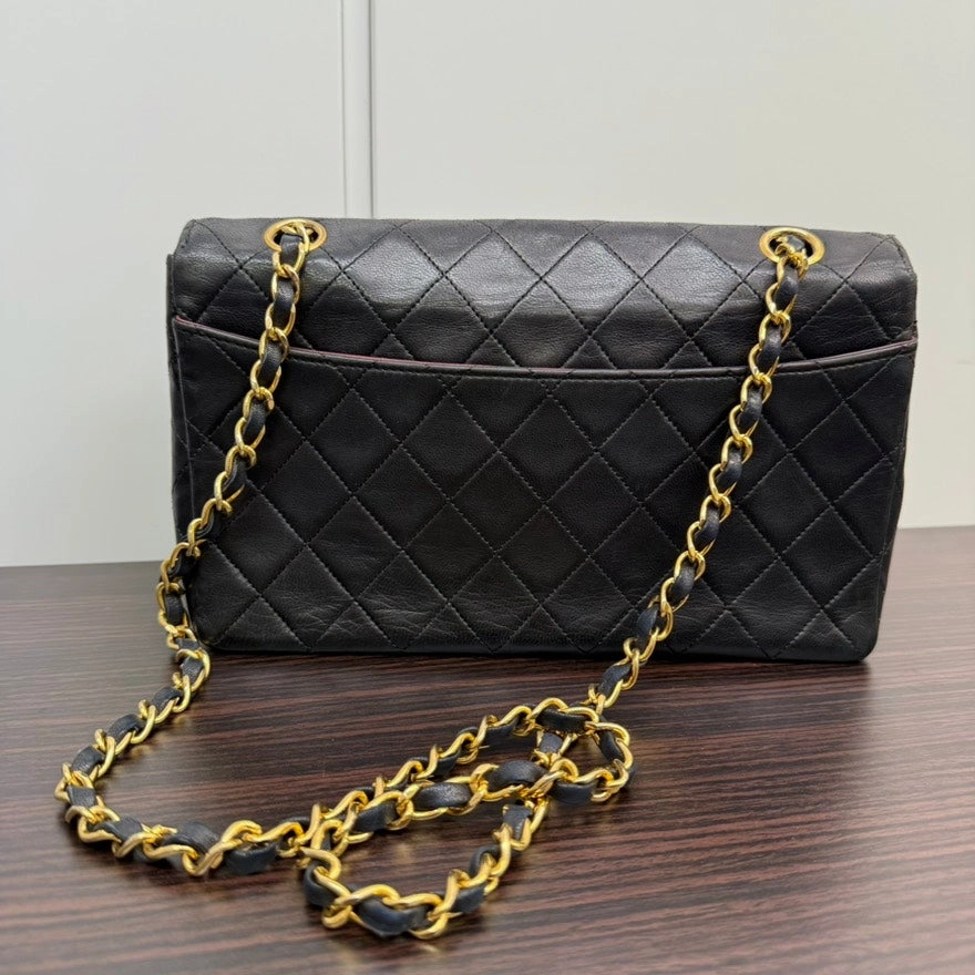 Vintage Chanel Lambskin Single Flap Bag NG13948 Black Shoulder Bag