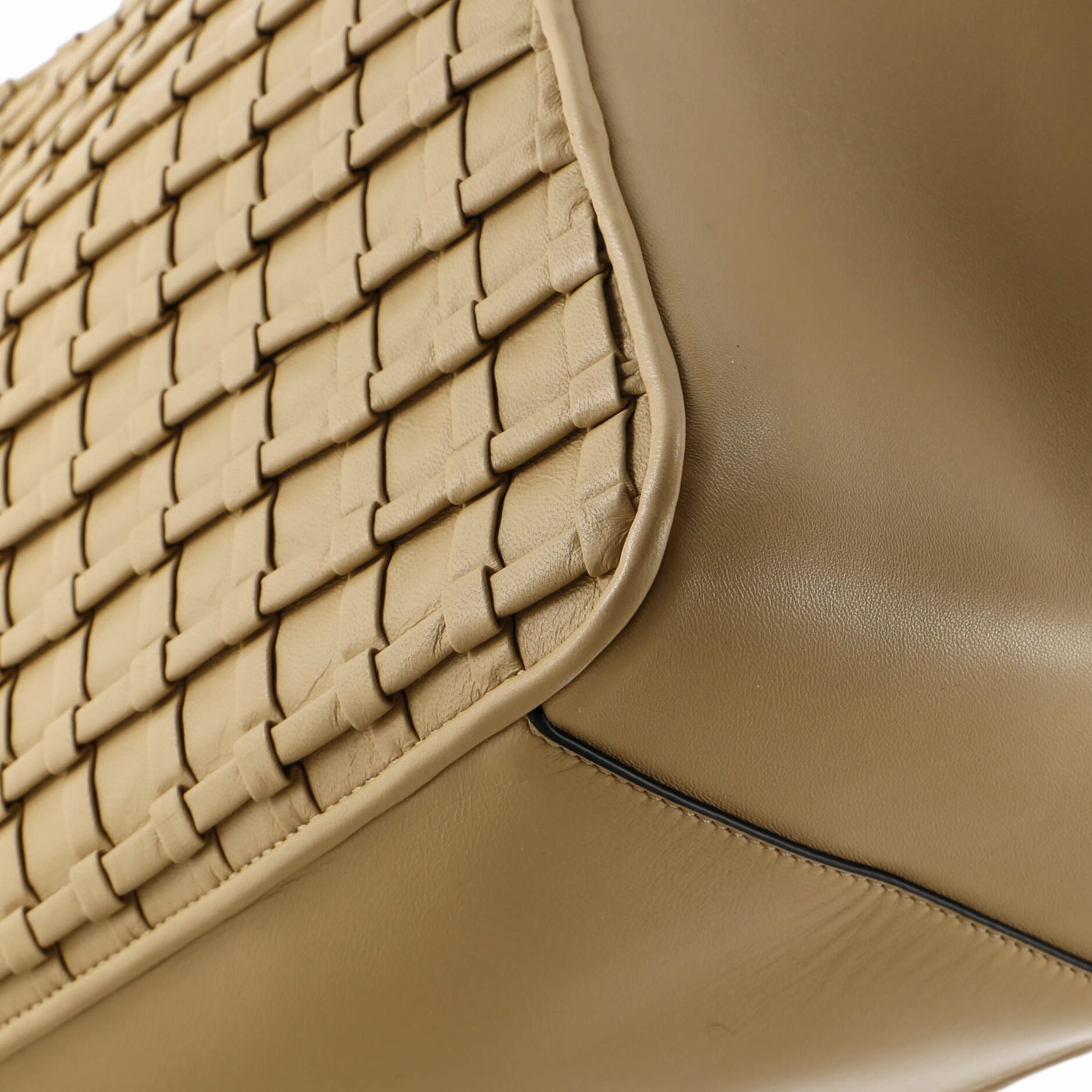 VLogo Bold Tote Leather Large