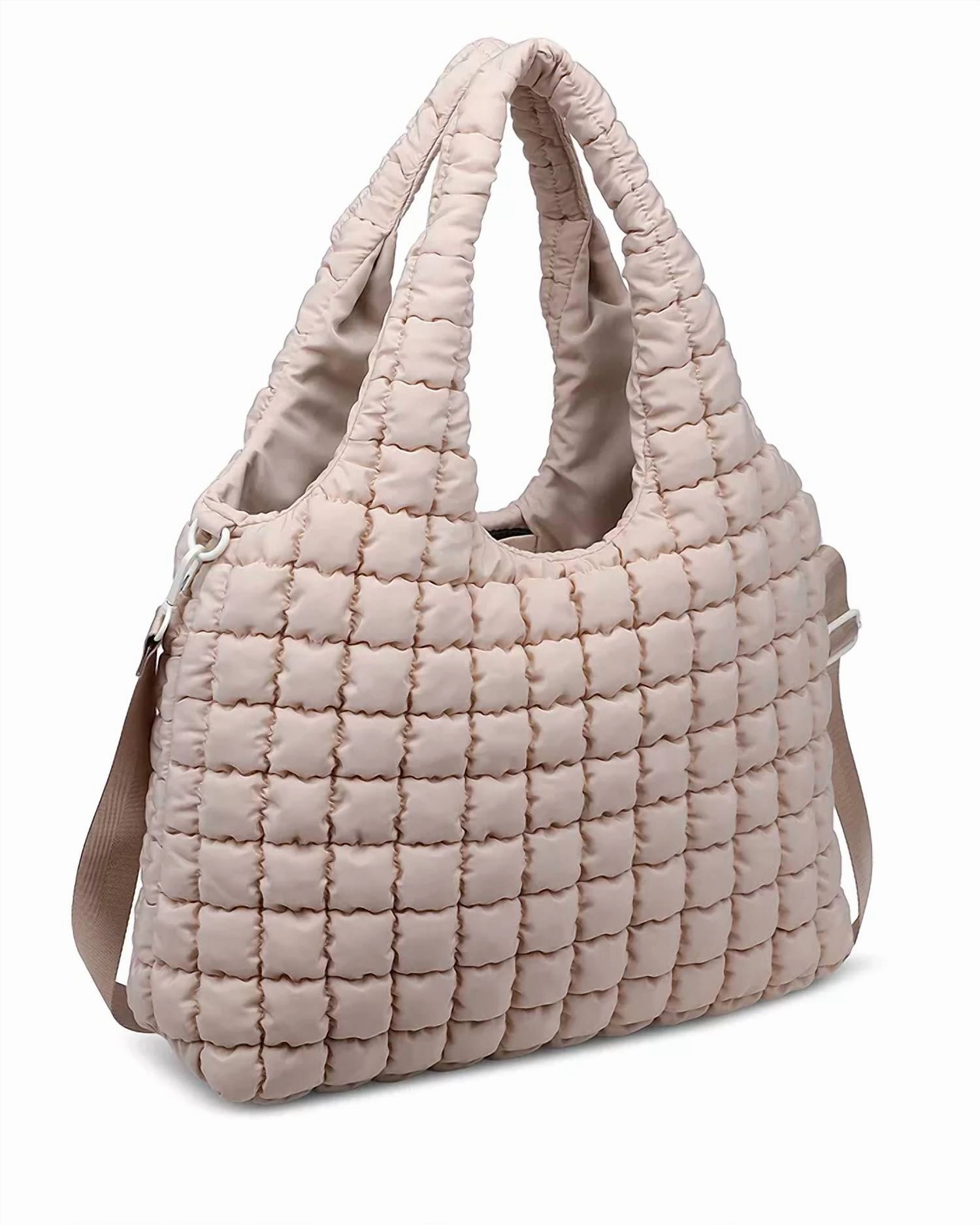 Women Elevate Puffer Bag In Cream