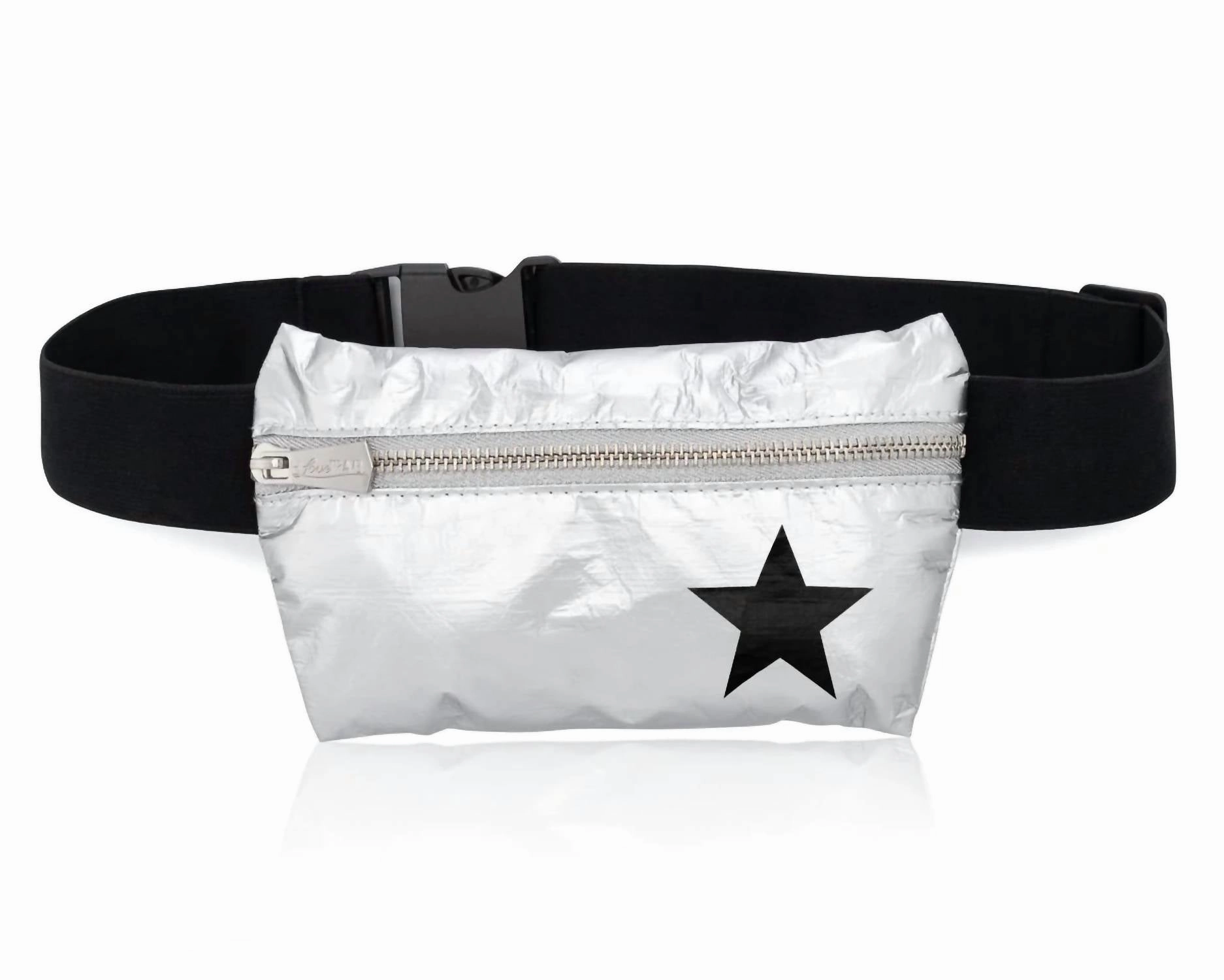 Women's Travel Fanny Pack In Silver/black Star