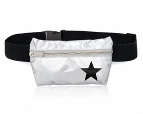Women's Travel Fanny Pack In Silver/black Star