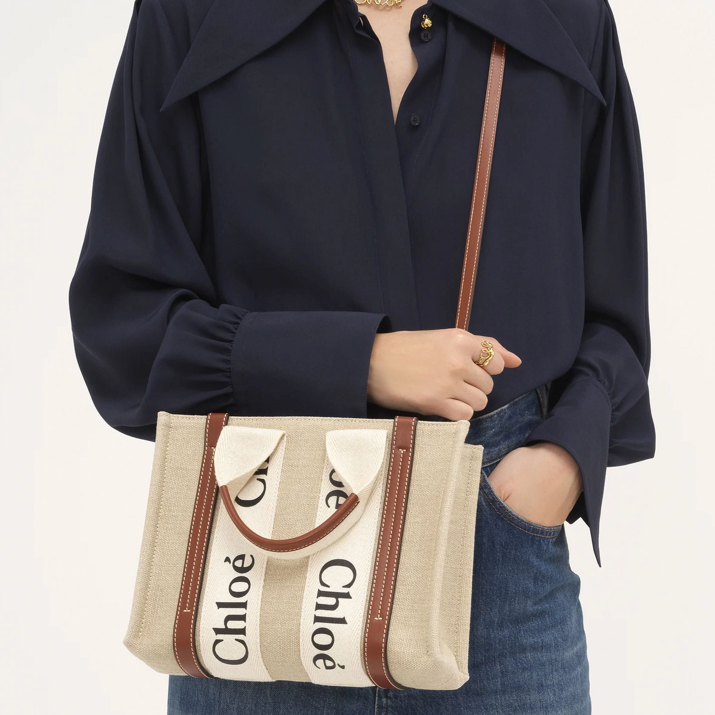 Woody Tote Small Strap Linen, White/Brown
