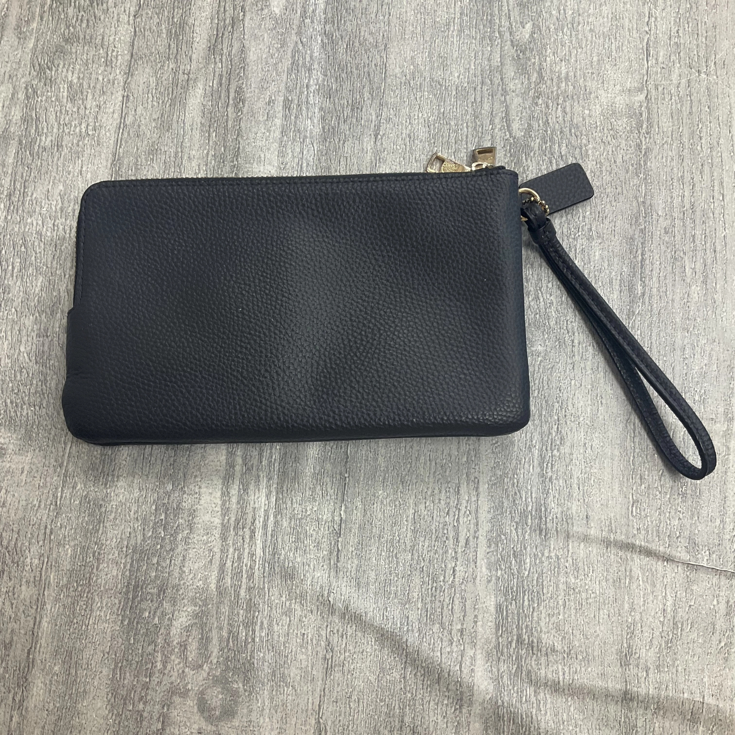 Wristlet Designer By Coach  Size: Small